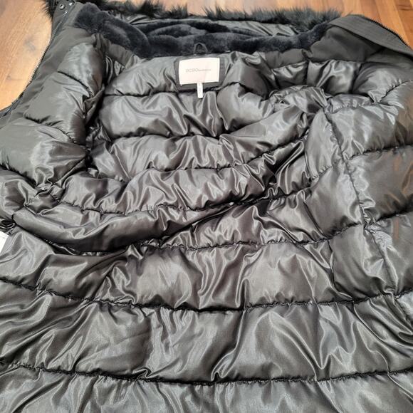 BCBGeneration Water resistant Faux Fur Trim Coat Size Large - Picture 7 of 13